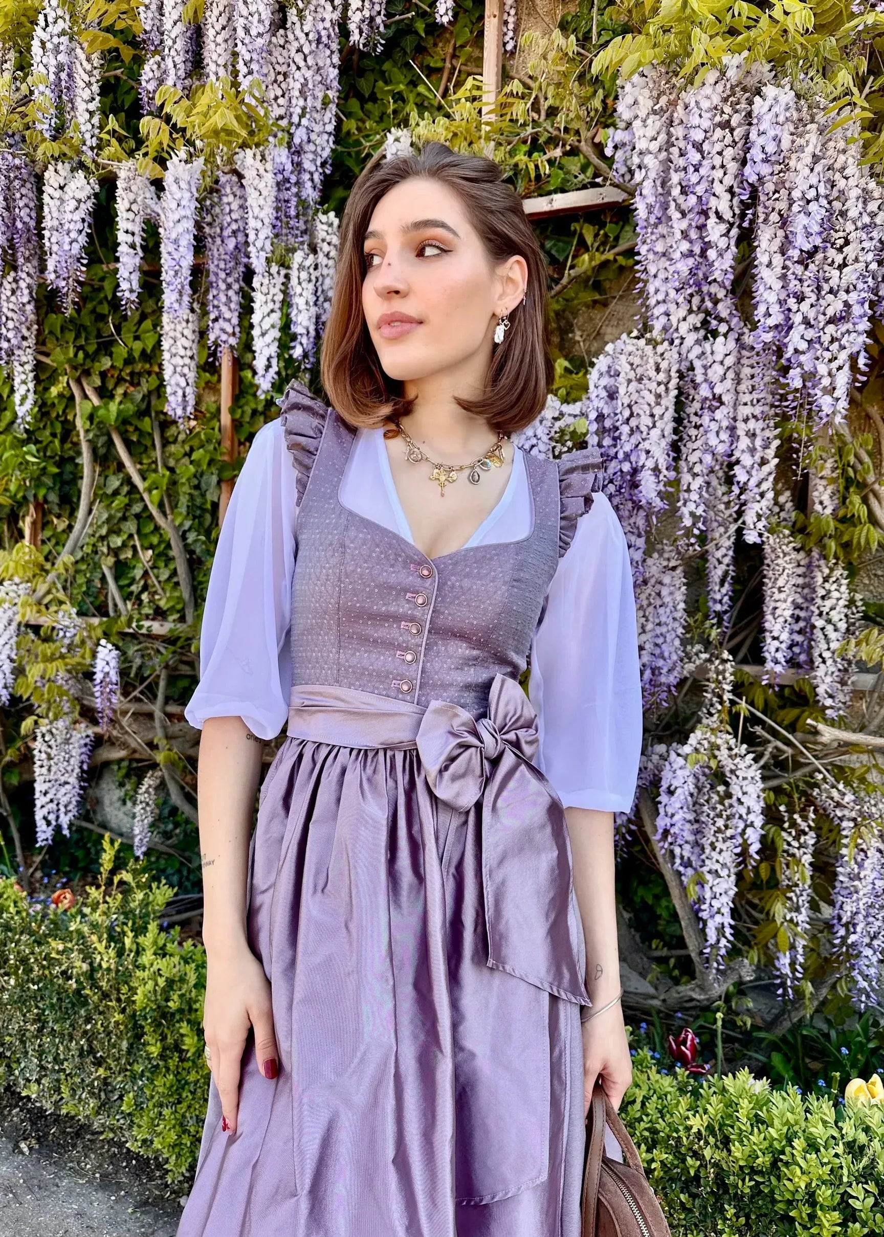 Kategoriebild für elegante Dirndl – moderne & klassische Trachtenmode