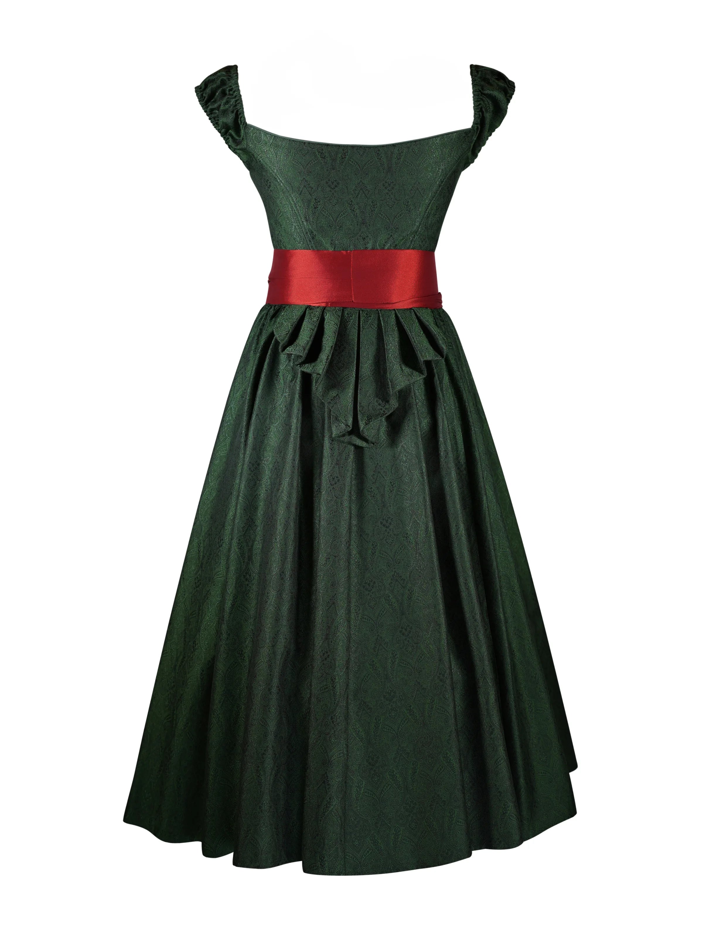 Zeigt das smaragd grüne Dirndl Sissi Smaragd von hinten mit roter Schleife. Detailaufnahme Dirndl in rot – ideal für Trachtenmode und Oktoberfest-Outfits.